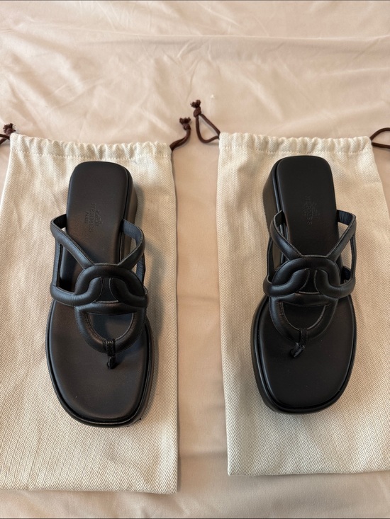 Hermes Shoes - Hermes Lipari Black Leather Thong Platform Sandals